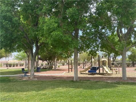 6052 Puesta Del Sol Street North Las Vegas NV 89081