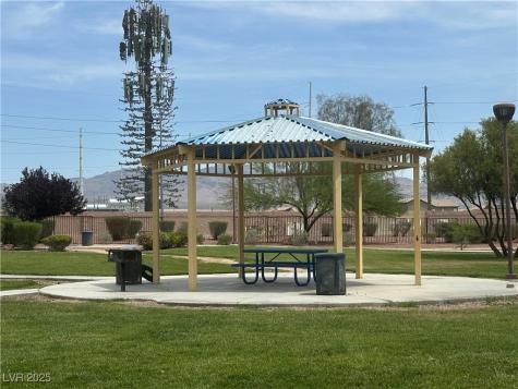 6052 Puesta Del Sol Street North Las Vegas NV 89081