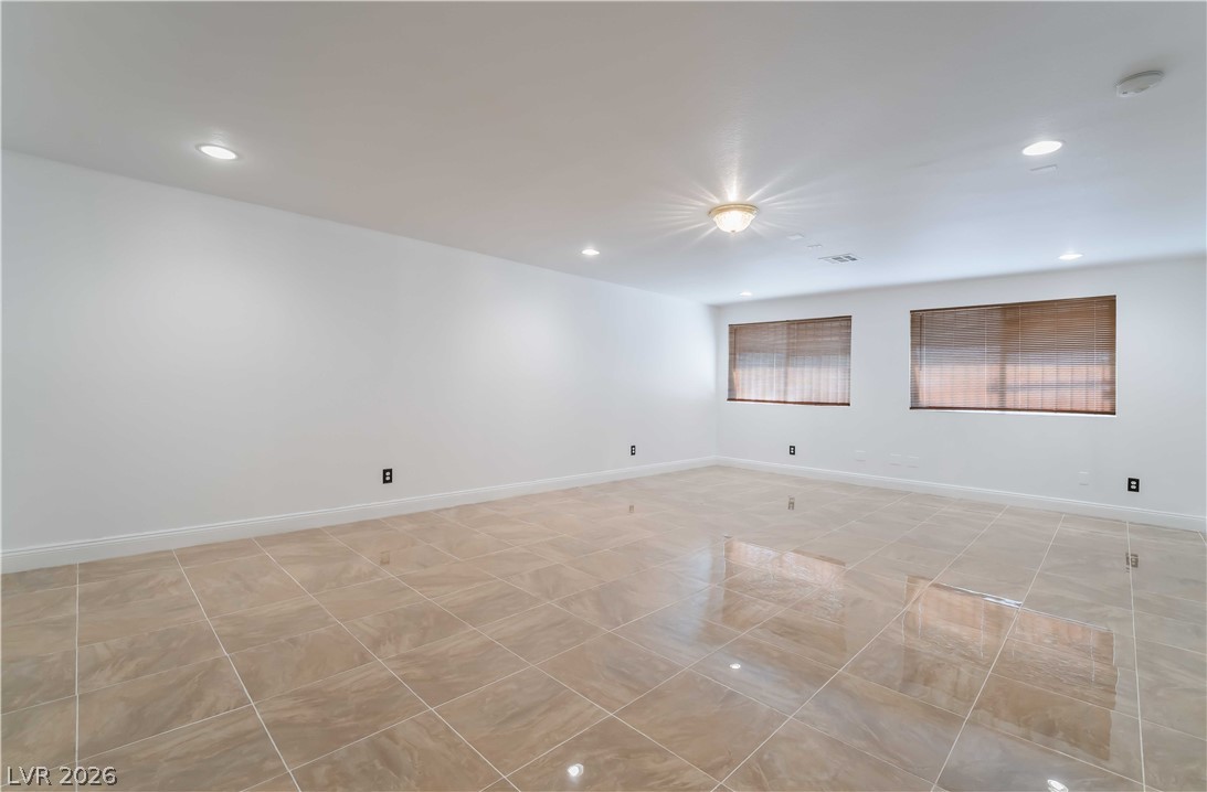 7526 Gossamer Wind Street Las Vegas NV 89139