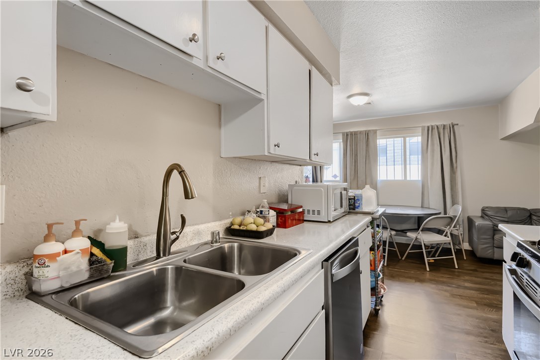 4421 Ash Avenue Las Vegas NV 89110
