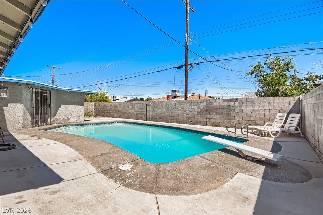 4421 Ash Avenue Las Vegas NV 89110