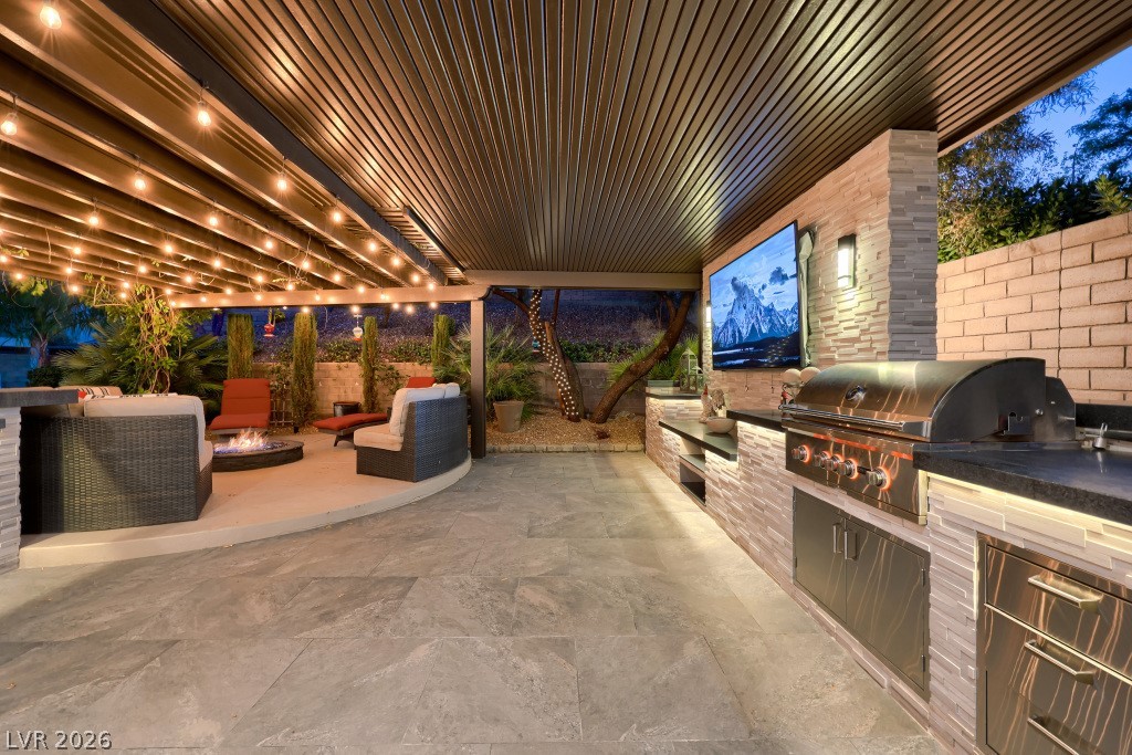 607 Highland Bluff Way Las Vegas NV 89138