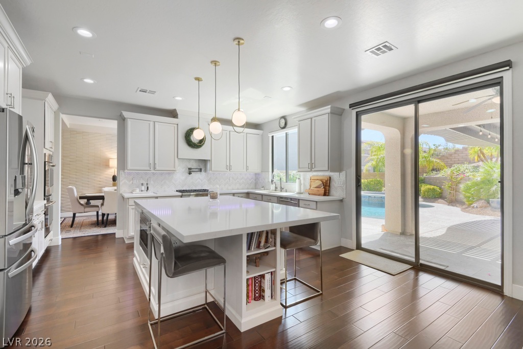 607 Highland Bluff Way Las Vegas NV 89138