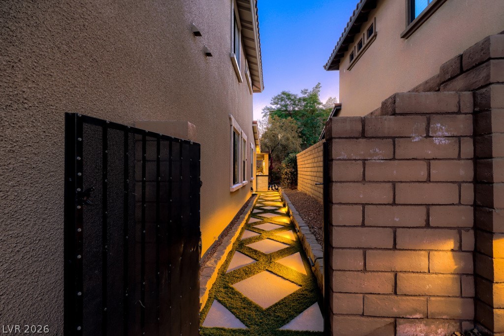 607 Highland Bluff Way Las Vegas NV 89138