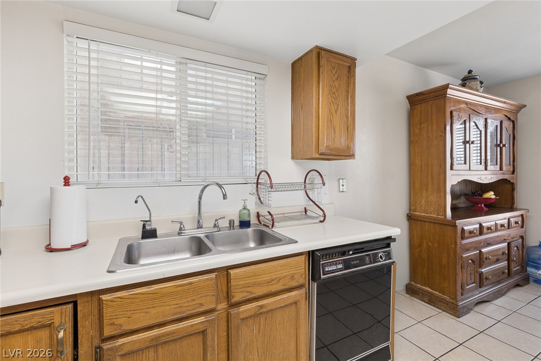 4166 Tolkien Avenue Las Vegas NV 89115