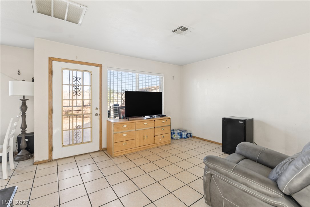 4166 Tolkien Avenue Las Vegas NV 89115