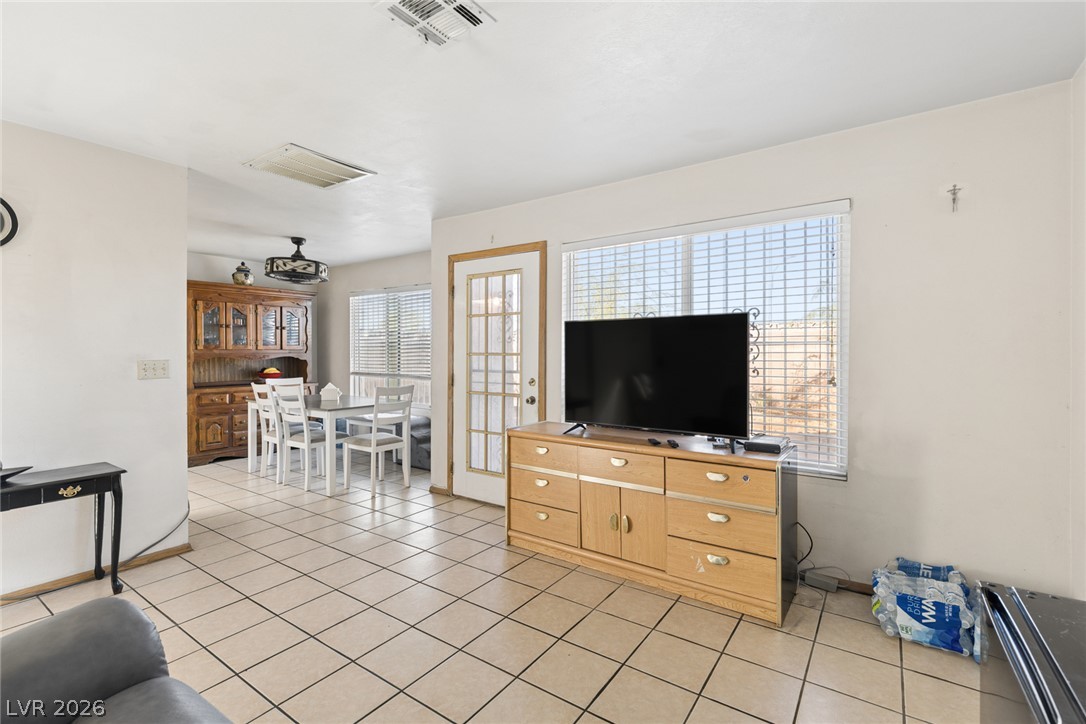 4166 Tolkien Avenue Las Vegas NV 89115