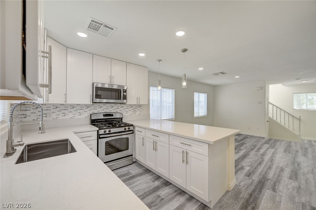 4004 Emerald Wood Street Las Vegas NV 89115