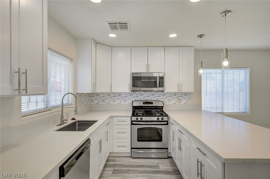 4004 Emerald Wood Street Las Vegas NV 89115