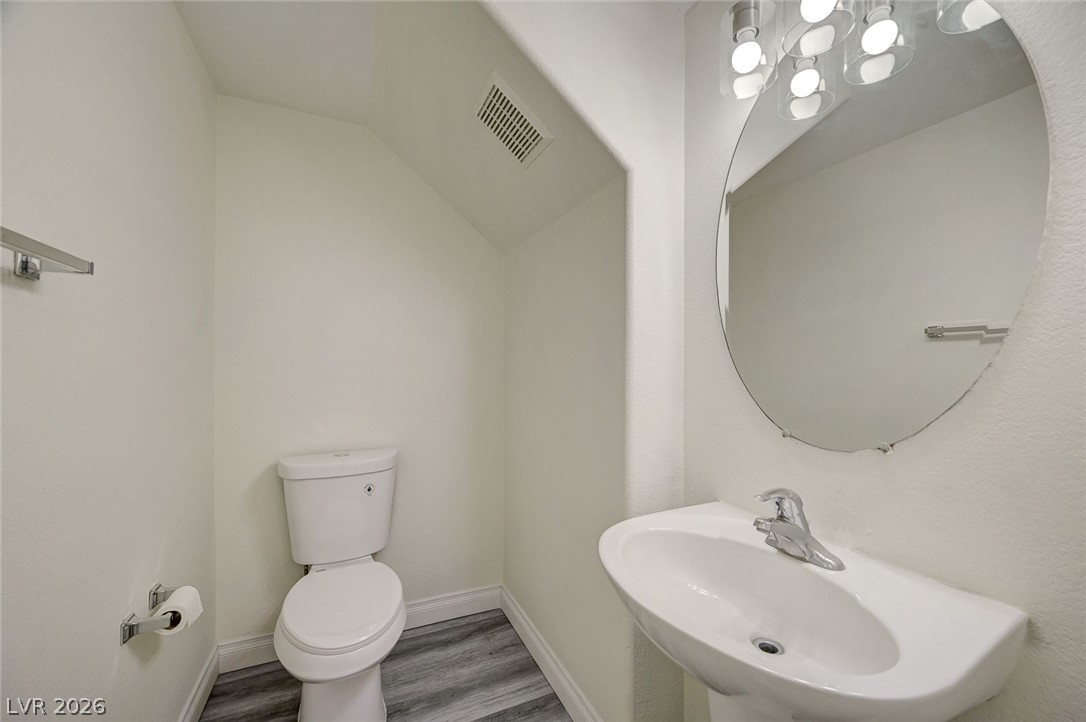 4004 Emerald Wood Street Las Vegas NV 89115