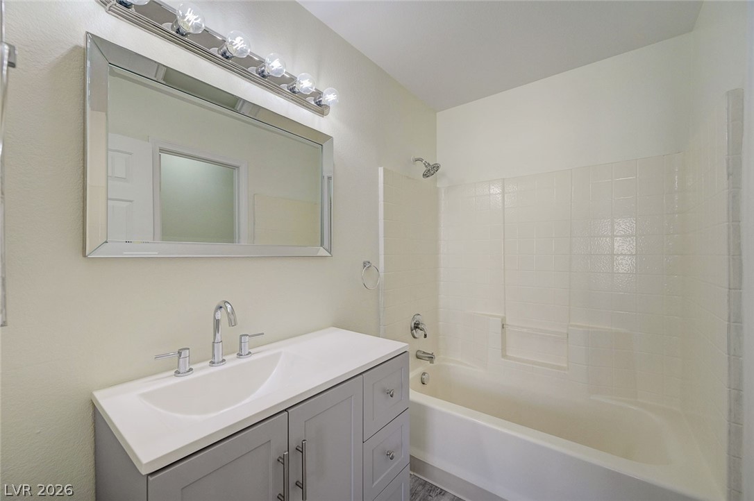 4004 Emerald Wood Street Las Vegas NV 89115