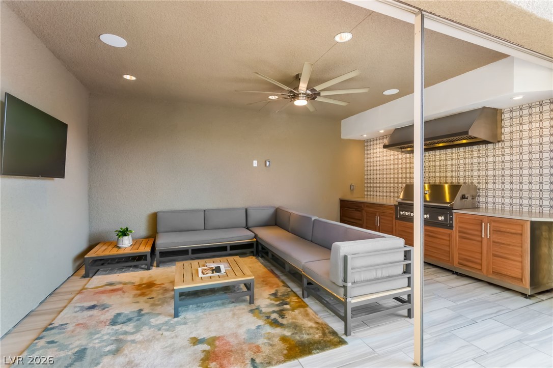 2621 Via Monet Henderson NV 89044