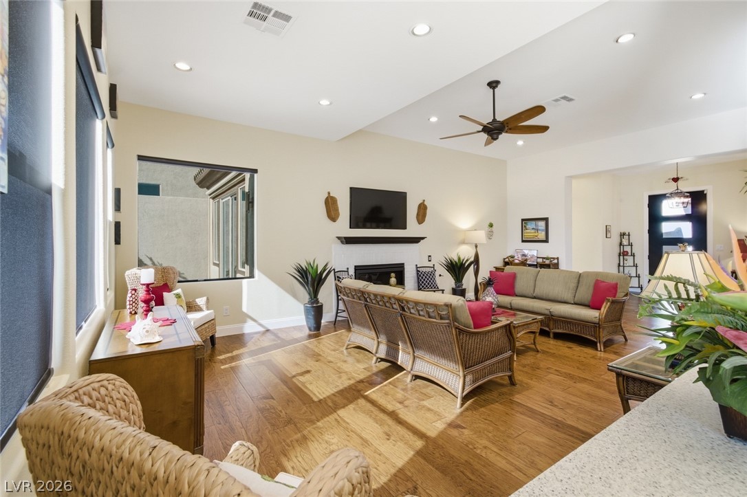11477 Timber Mountain Avenue Las Vegas NV 89135