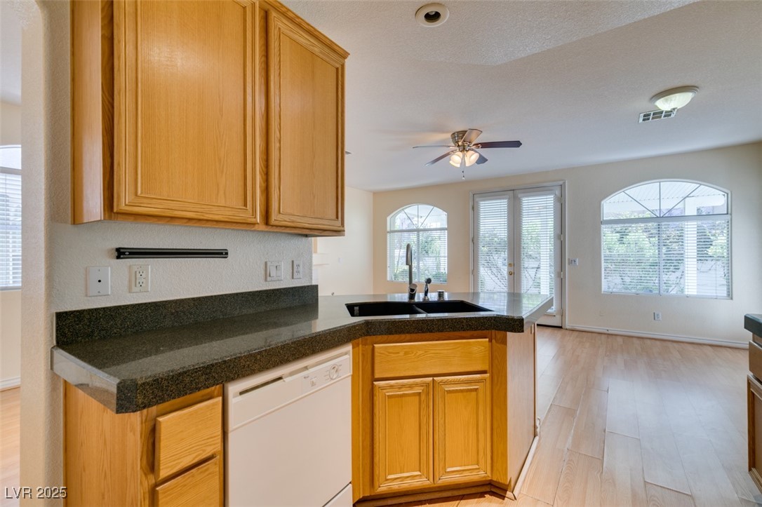 1004 Collingtree Street Las Vegas NV 89145