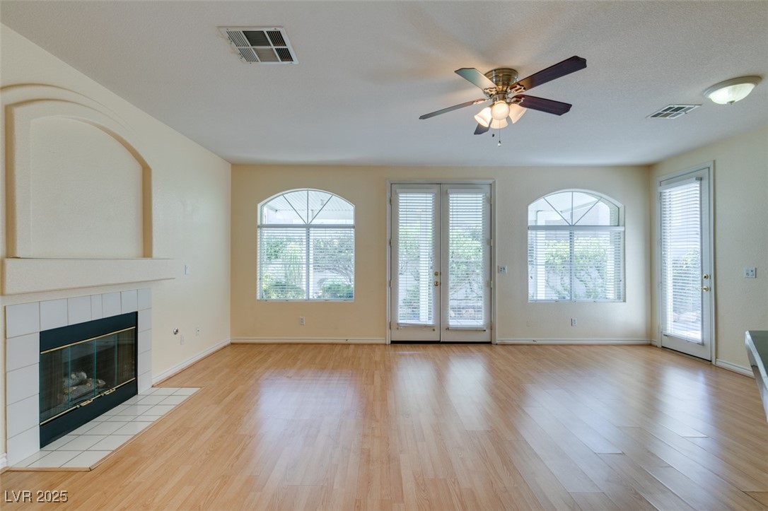 1004 Collingtree Street Las Vegas NV 89145