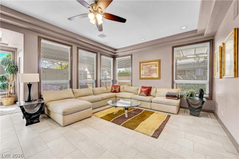 277 Hickory Hollow Avenue Las Vegas NV 89123