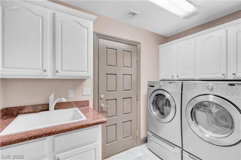 277 Hickory Hollow Avenue Las Vegas NV 89123