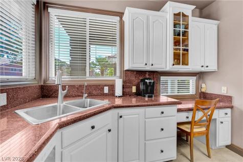277 Hickory Hollow Avenue Las Vegas NV 89123