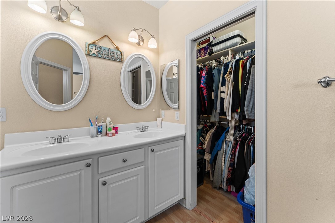 8488 Ravencrest Street Las Vegas NV 89139