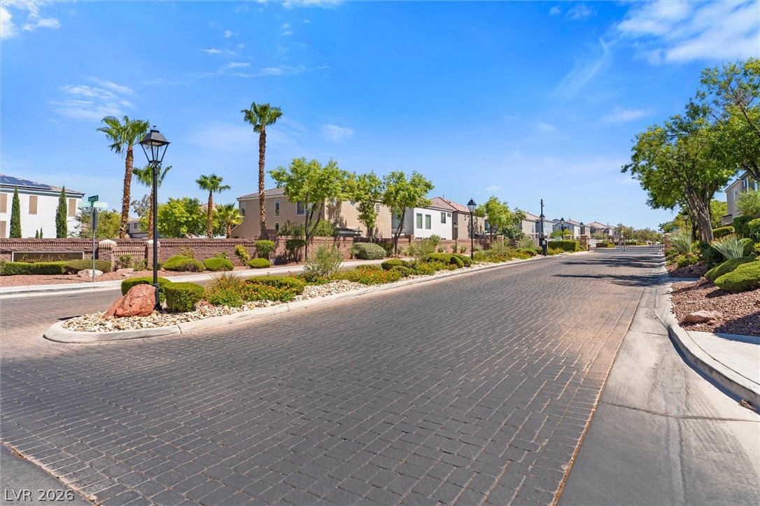 8488 Ravencrest Street Las Vegas NV 89139