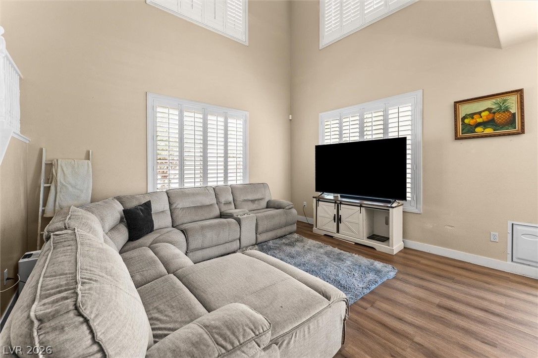 8488 Ravencrest Street Las Vegas NV 89139