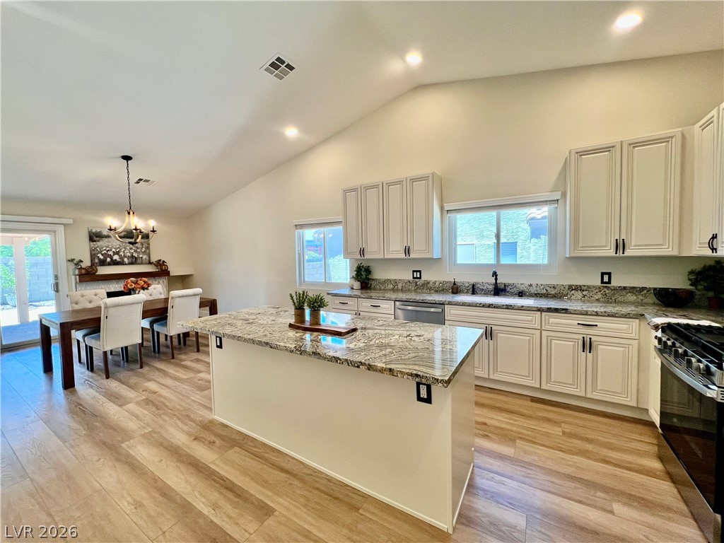889 Cozy Valley Street Henderson NV 89015