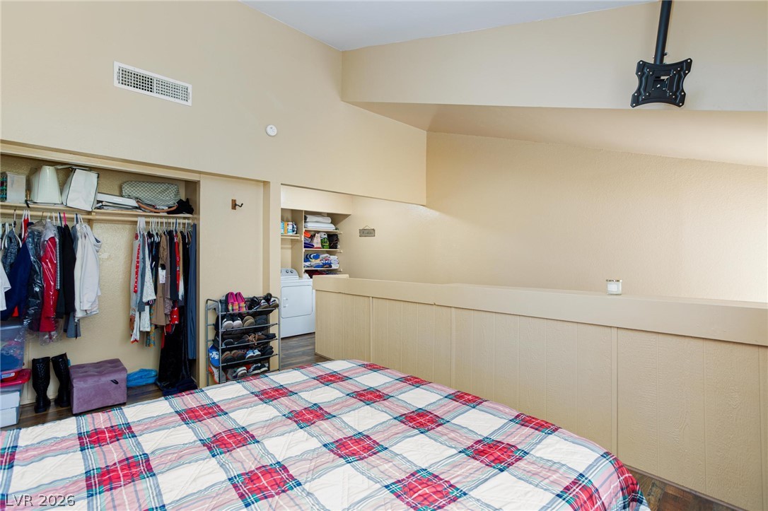 4770 Topaz Street 108 Las Vegas NV 89121