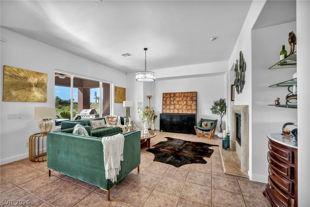 8324 Chapelle Court Las Vegas NV 89131