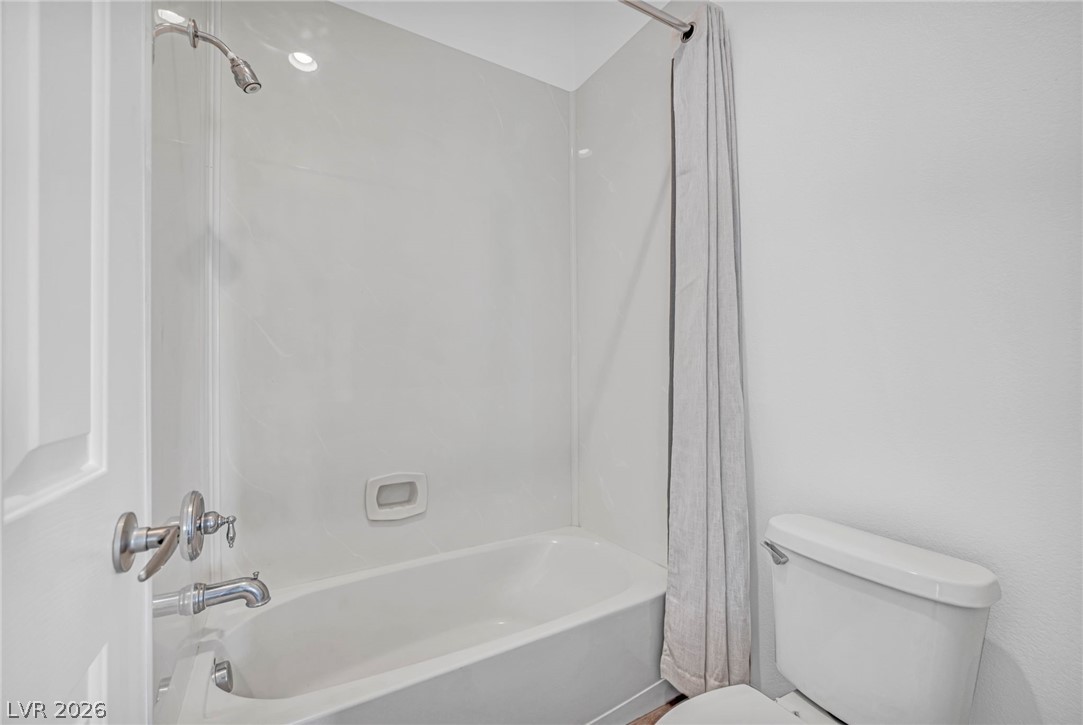 8324 Chapelle Court Las Vegas NV 89131