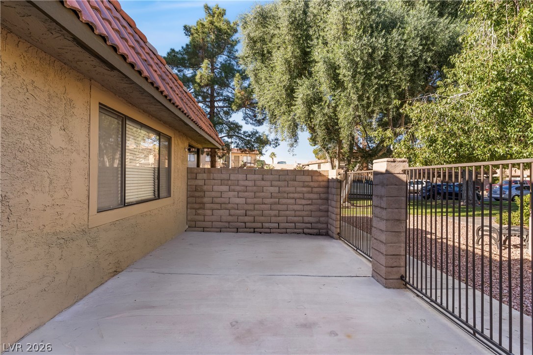 735 Apple Tree Court Henderson NV 89014