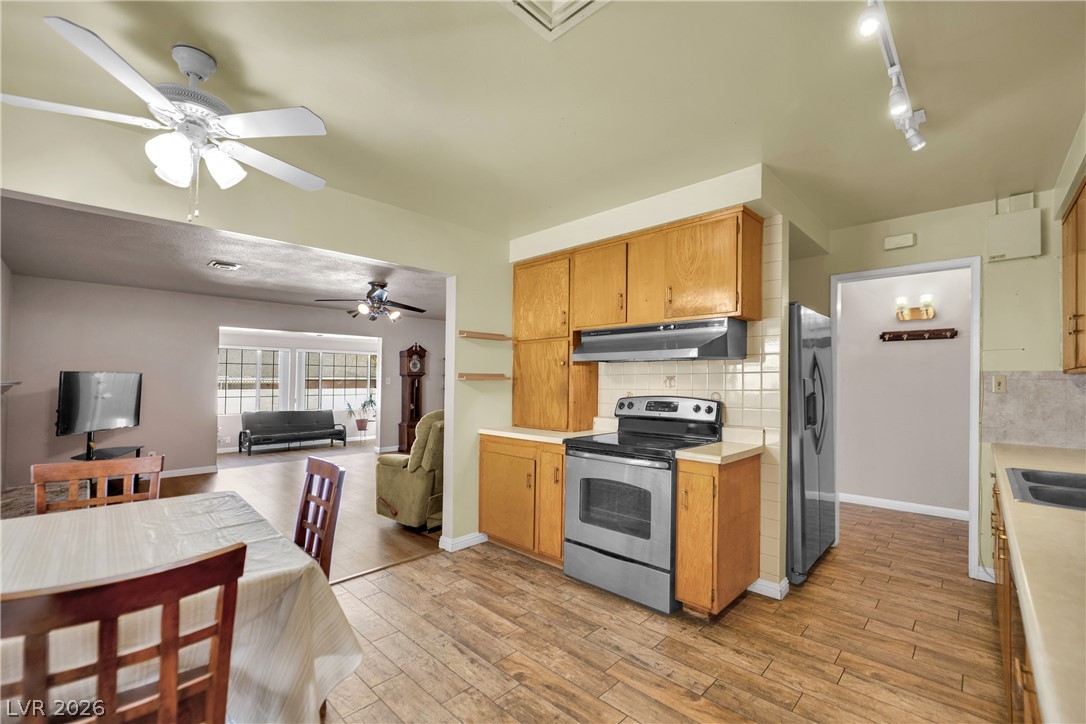5412 Del Monte Avenue Las Vegas NV 89146