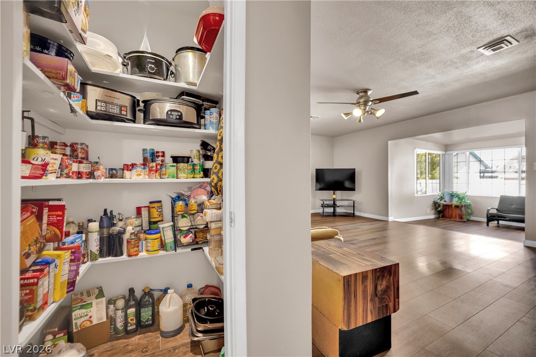 5412 Del Monte Avenue Las Vegas NV 89146