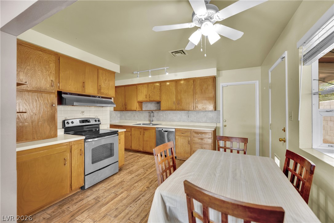 5412 Del Monte Avenue Las Vegas NV 89146