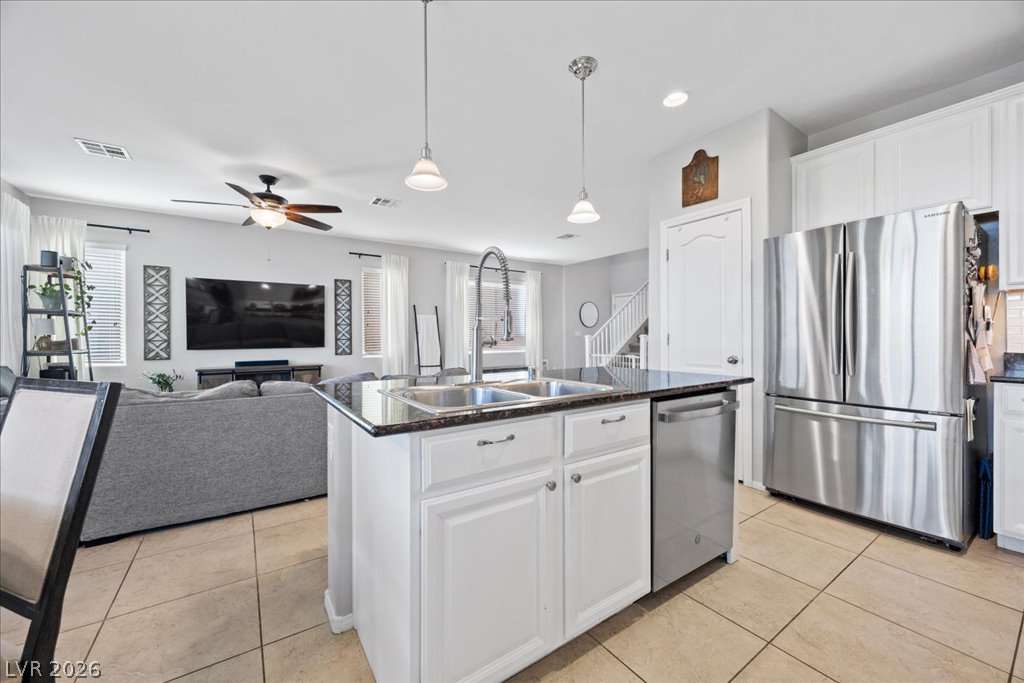 10629 Hartford Hills Avenue Las Vegas NV 89166