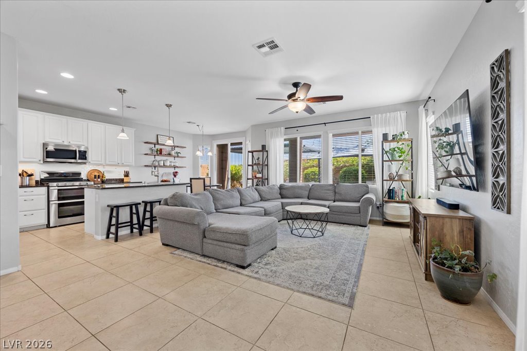 10629 Hartford Hills Avenue Las Vegas NV 89166