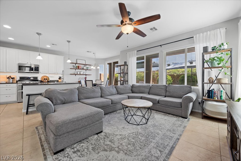 10629 Hartford Hills Avenue Las Vegas NV 89166