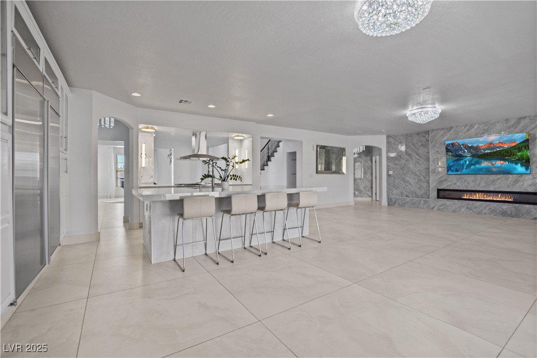 7324 South White Bloom Avenue Las Vegas NV 89117
