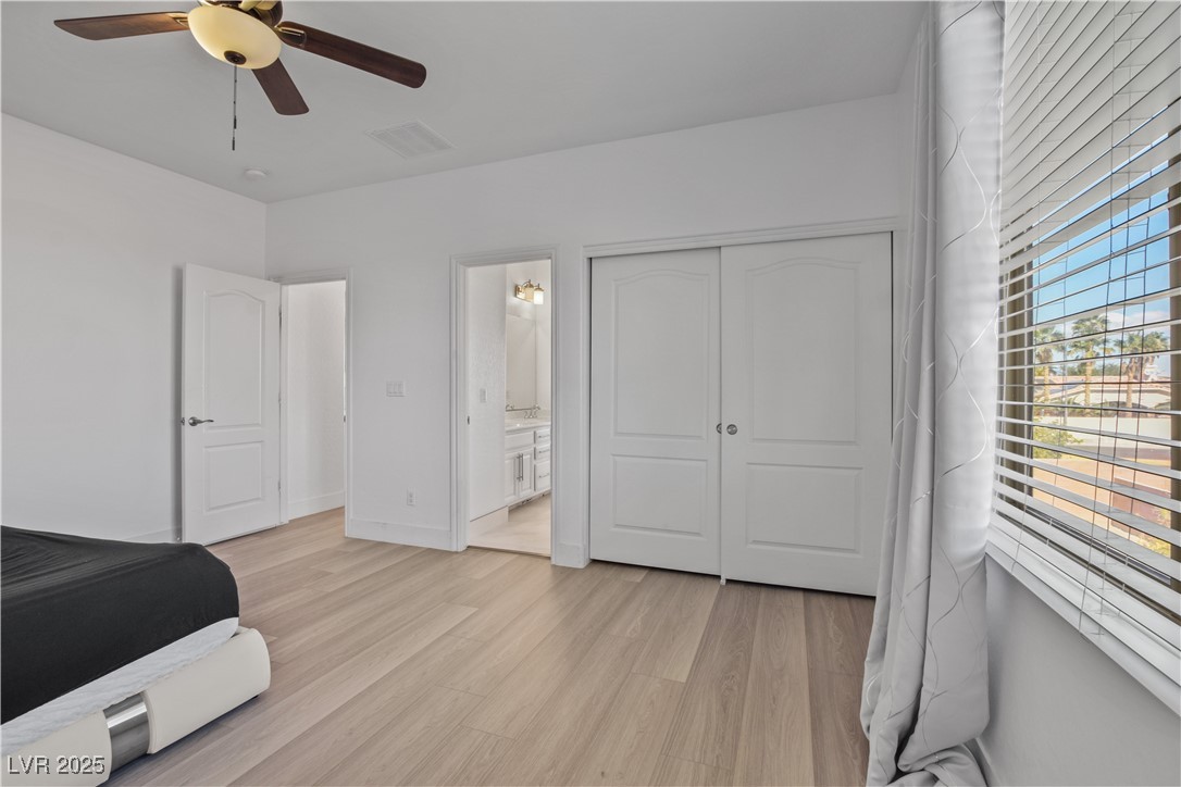7324 South White Bloom Avenue Las Vegas NV 89117