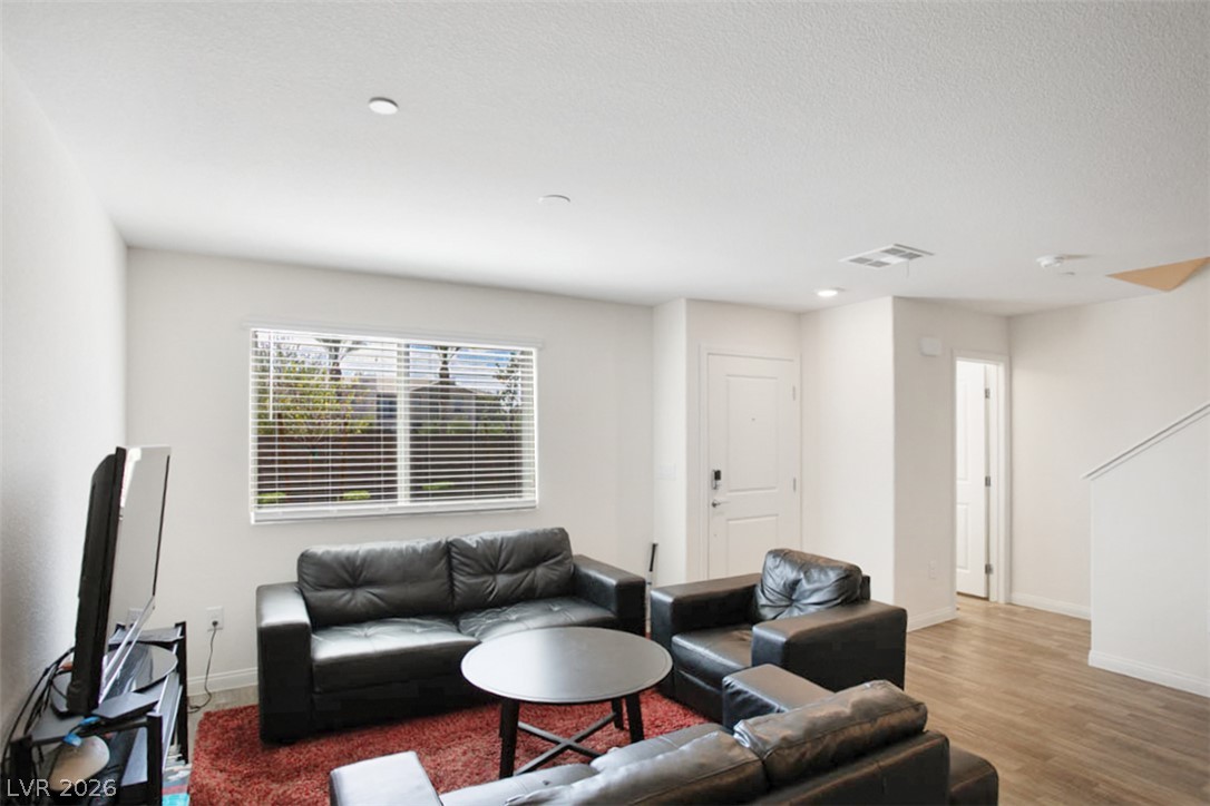 6811 Dark Gunmetal Court North Las Vegas NV 89086