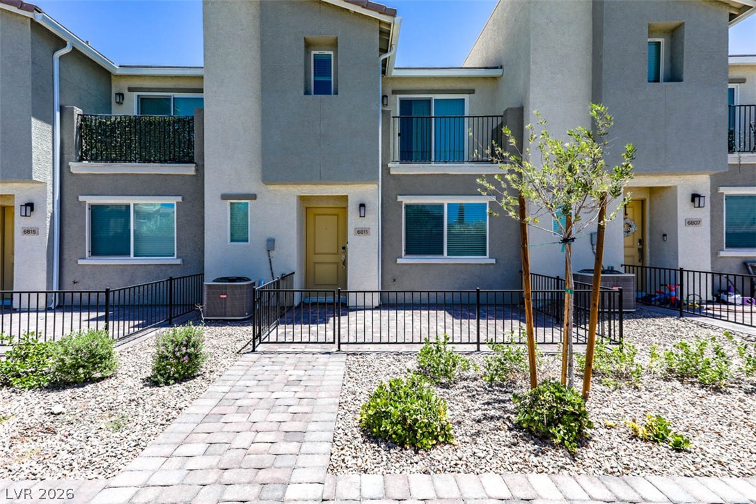 6811 Dark Gunmetal Court North Las Vegas NV 89086