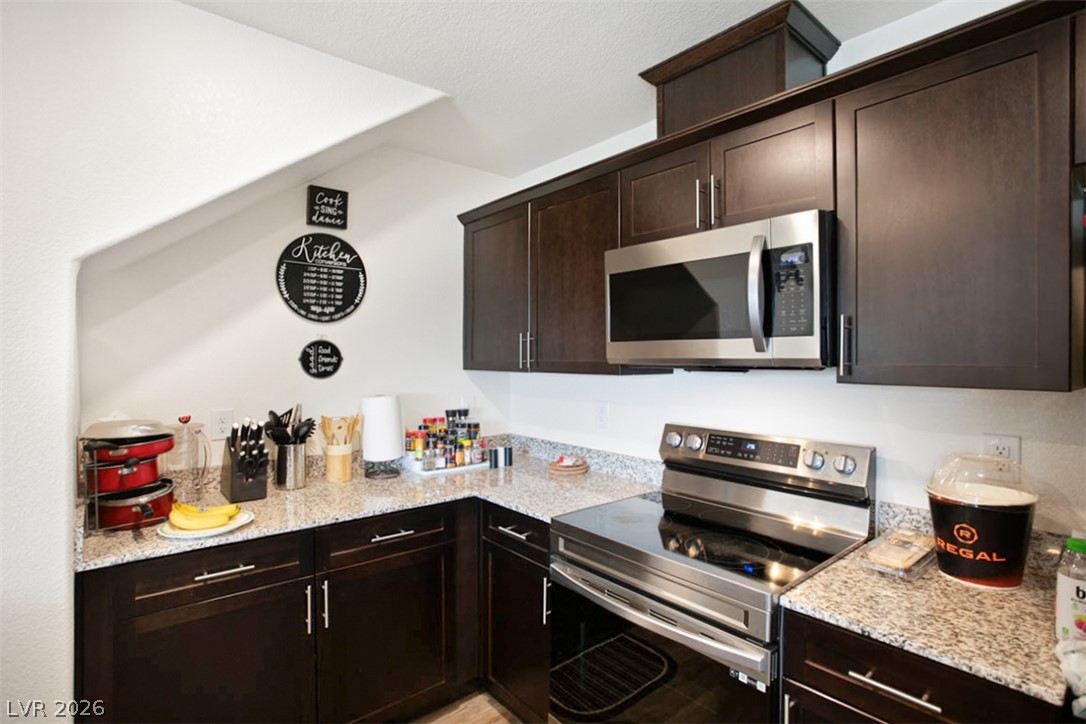 6811 Dark Gunmetal Court North Las Vegas NV 89086
