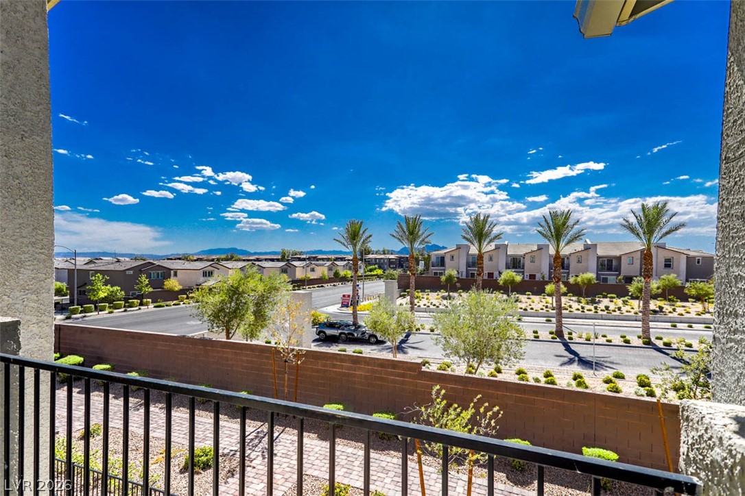 6811 Dark Gunmetal Court North Las Vegas NV 89086