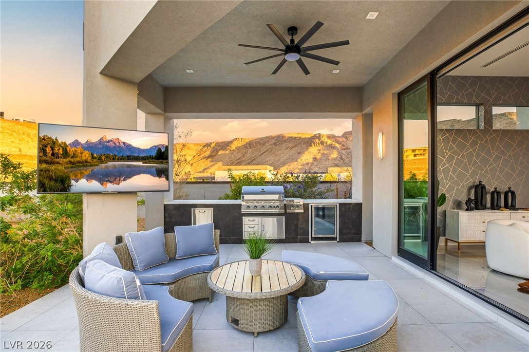 14 Sanctuary Peak Court Henderson NV 89012