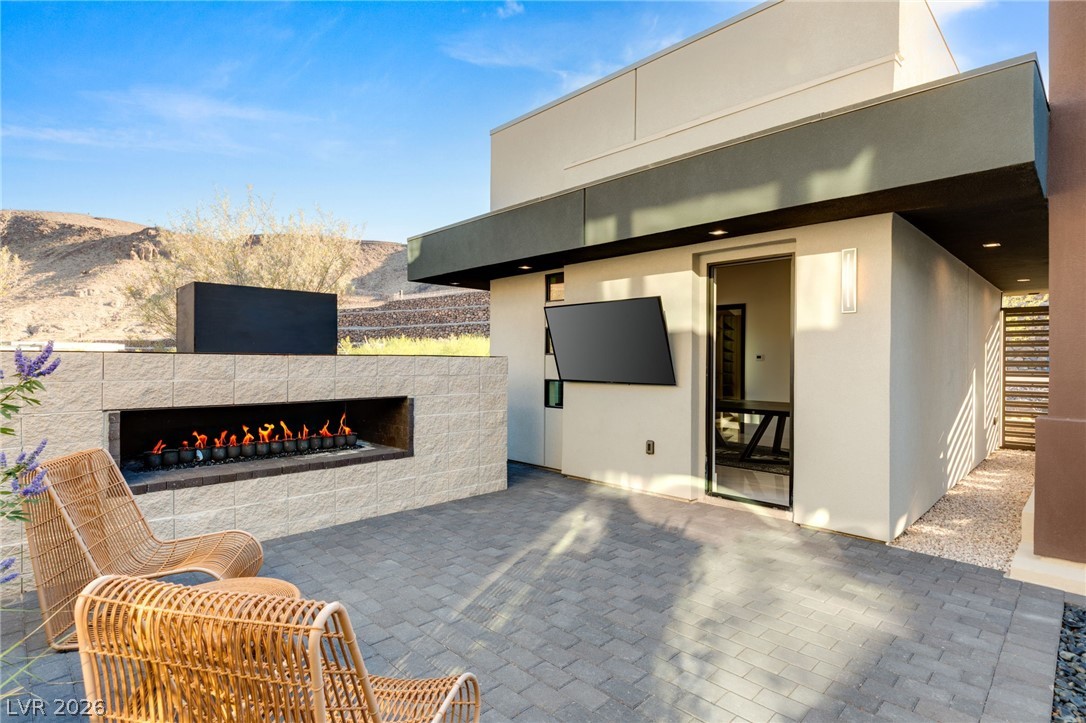 14 Sanctuary Peak Court Henderson NV 89012