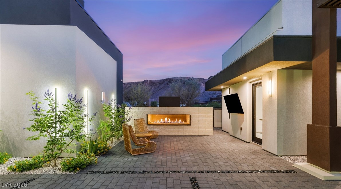 14 Sanctuary Peak Court Henderson NV 89012