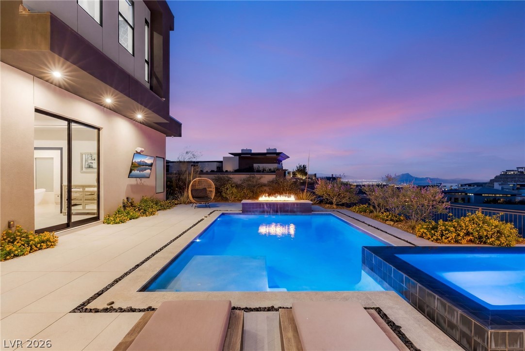 14 Sanctuary Peak Court Henderson NV 89012