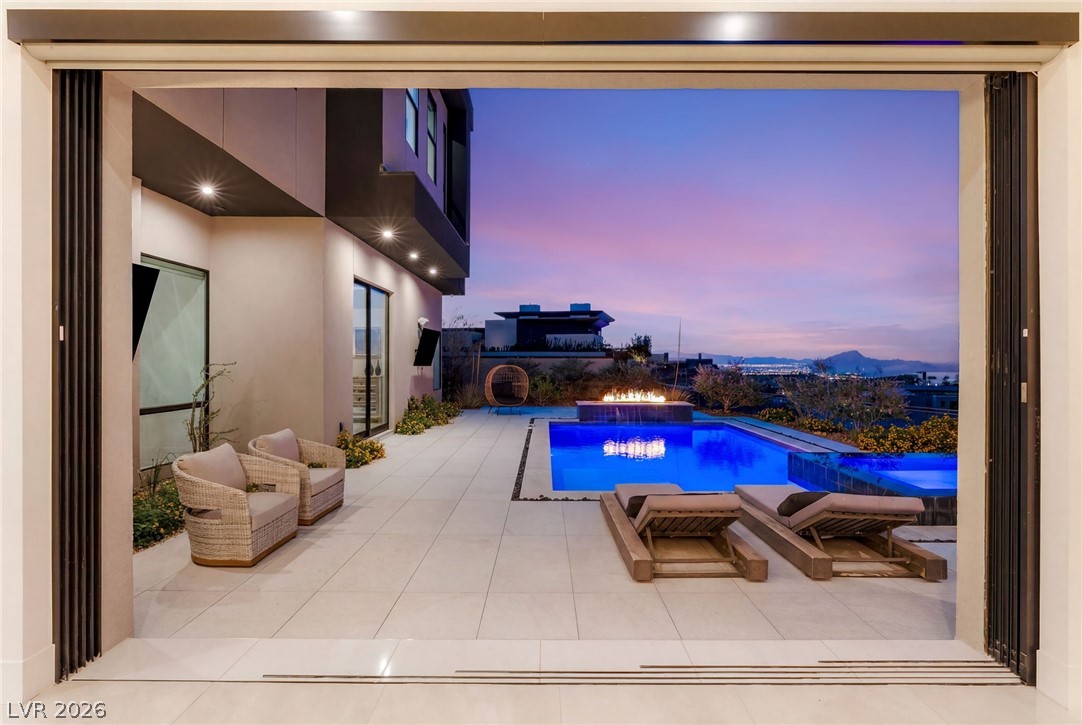 14 Sanctuary Peak Court Henderson NV 89012