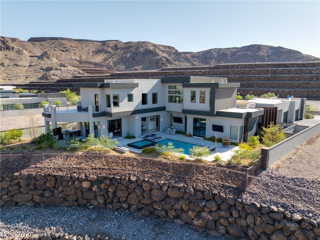 14 Sanctuary Peak Court Henderson NV 89012