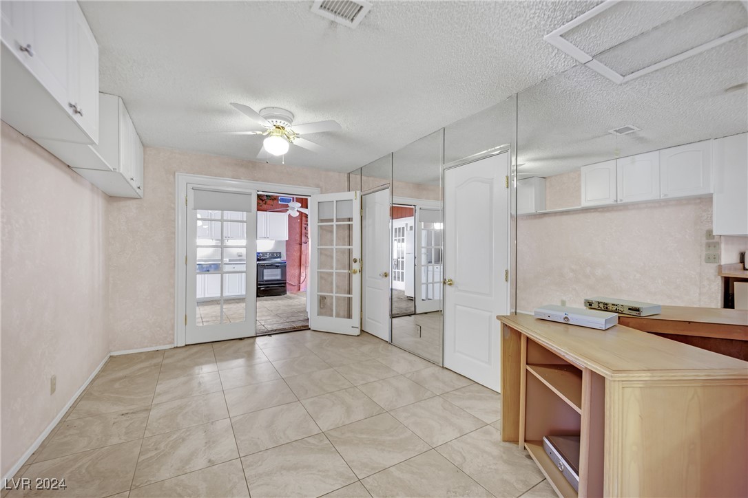5290 Obannon Drive Las Vegas NV 89146