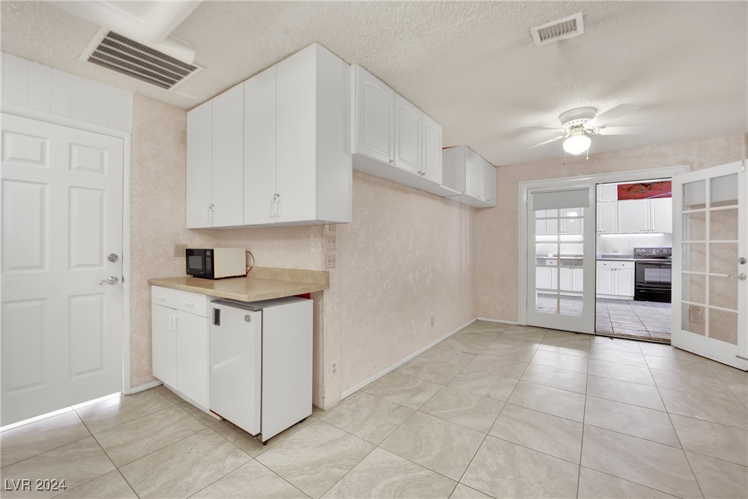 5290 Obannon Drive Las Vegas NV 89146